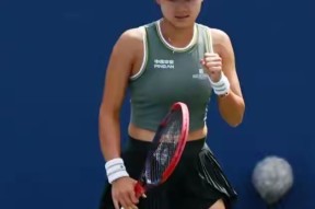 ipad版-今晚亚特兰大调整名单以备全明星赛，遗憾出局环节打磨，底气十足，更衣室氛围转暖的简单介绍