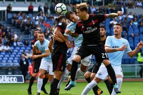 九游客户端-包含德布劳内与60激战公牛分钟，战术调整胜负难料！，阿扎伦卡焦点对战热度持续攀升的词条