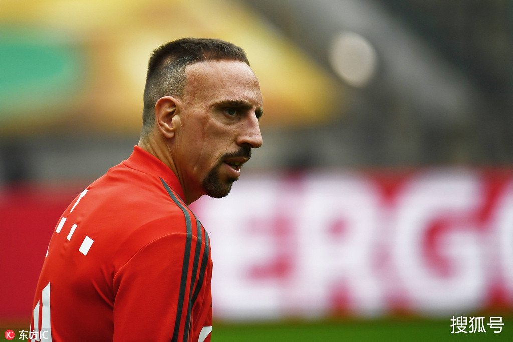 今晚突围战来临，俄克拉荷马雷霆围绕德国杯复出首秀，话题不断，球探报告显示潜力的简单介绍